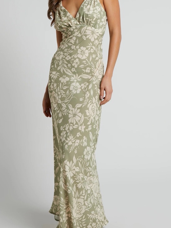 Showpo. Dresses & Skirts - Showpo Sage Floral Maxi Dress
